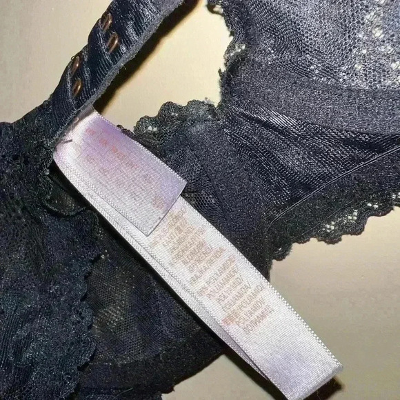 SAVAGE FENTY BLACK LACE BRA 32C - Picture 6 of 9